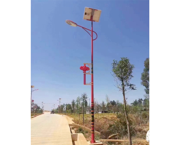 民族特色太陽(yáng)能路燈